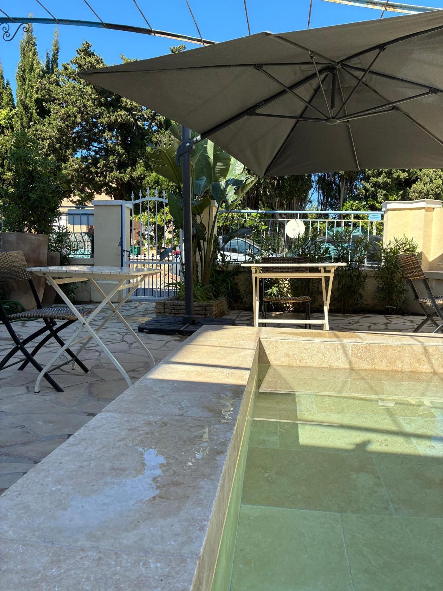 סנט-אגף Hotel L'Escale Au Soleil מראה חיצוני תמונה